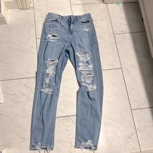 American Eagle ripped mom jeans